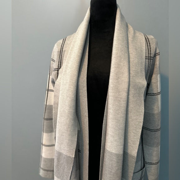 Long Sweater with Matching Detachable Scarf - Picture 2 of 5